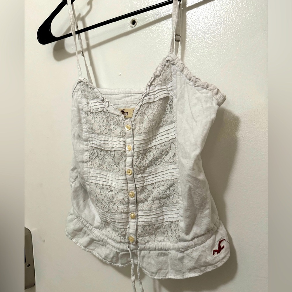 Women's - Hollister White Crop Tank with Faux Buttons & Tie Front - XS